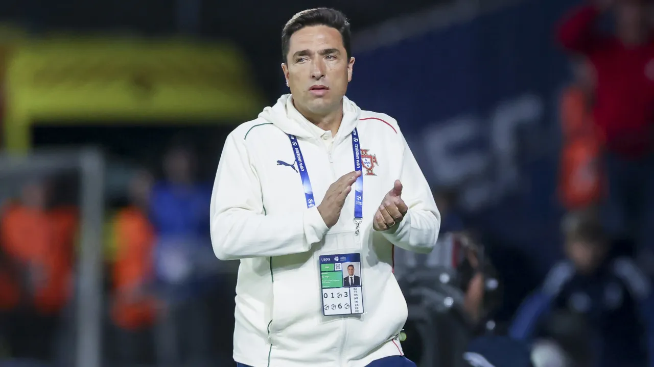 Rui Jorge admite efetuar mudanças no 'onze' no jogo com a Polónia