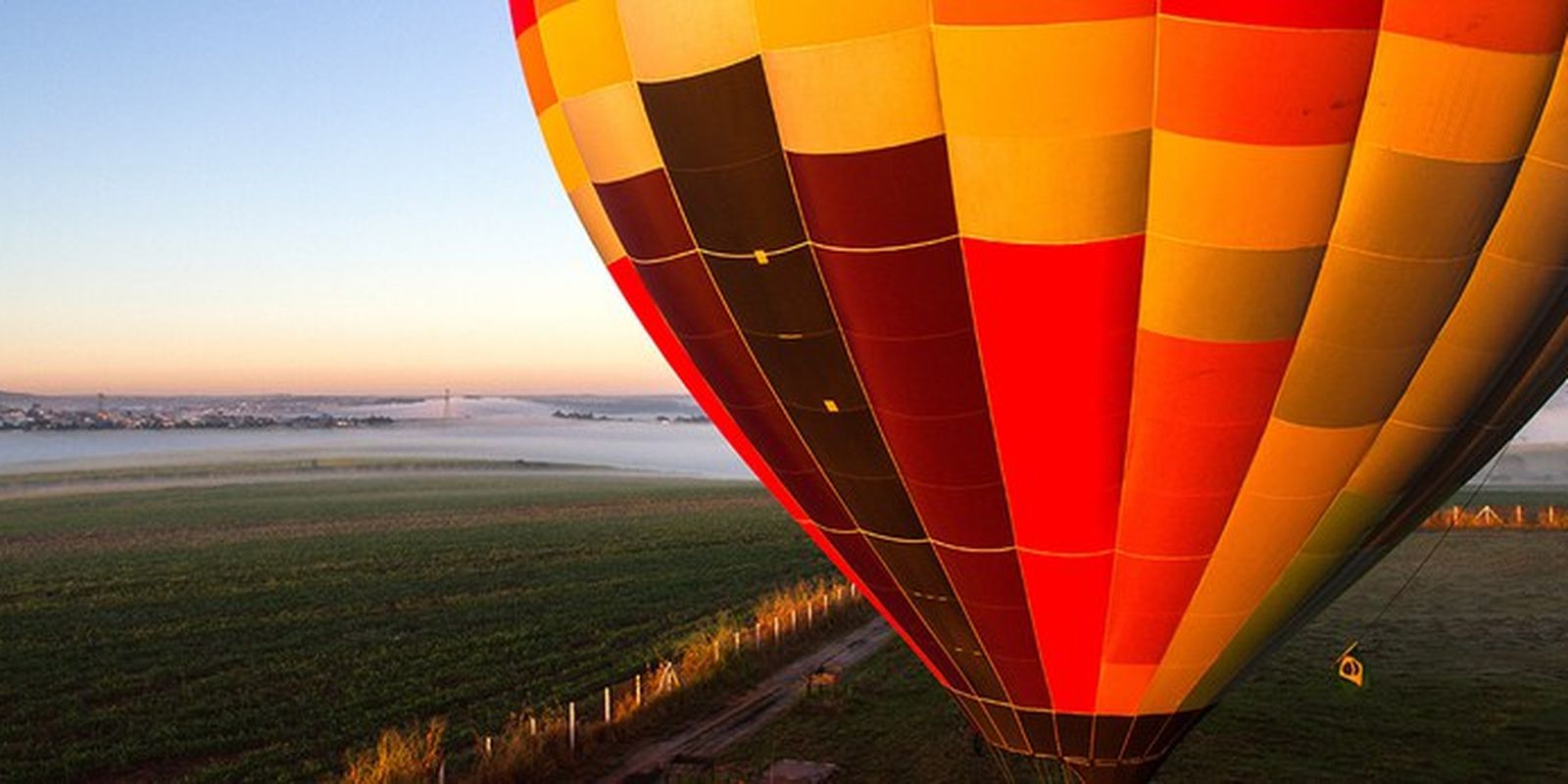 Ministério planeja regulamentar balonismo turístico no Brasil
