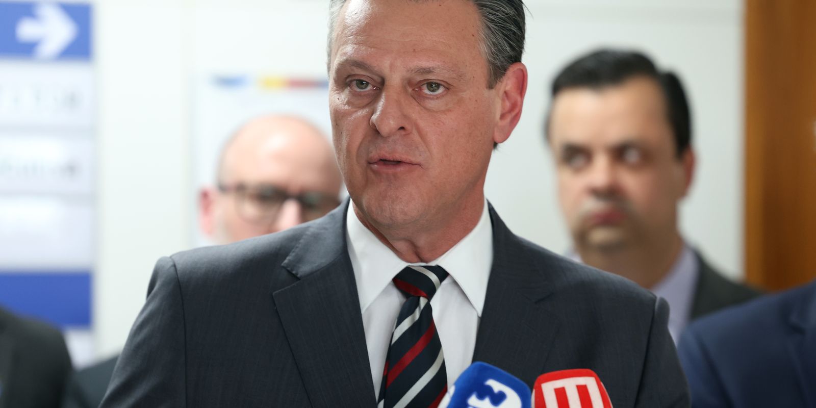 Tarifaço: Fávaro diz que governo vai intensificar busca por soluções