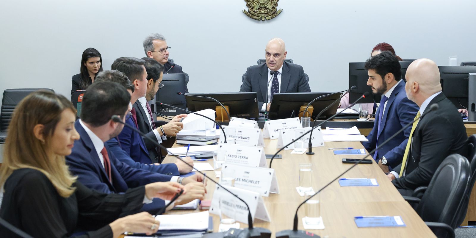Reunião entre STF e Congresso sobre IOF termina sem acordo