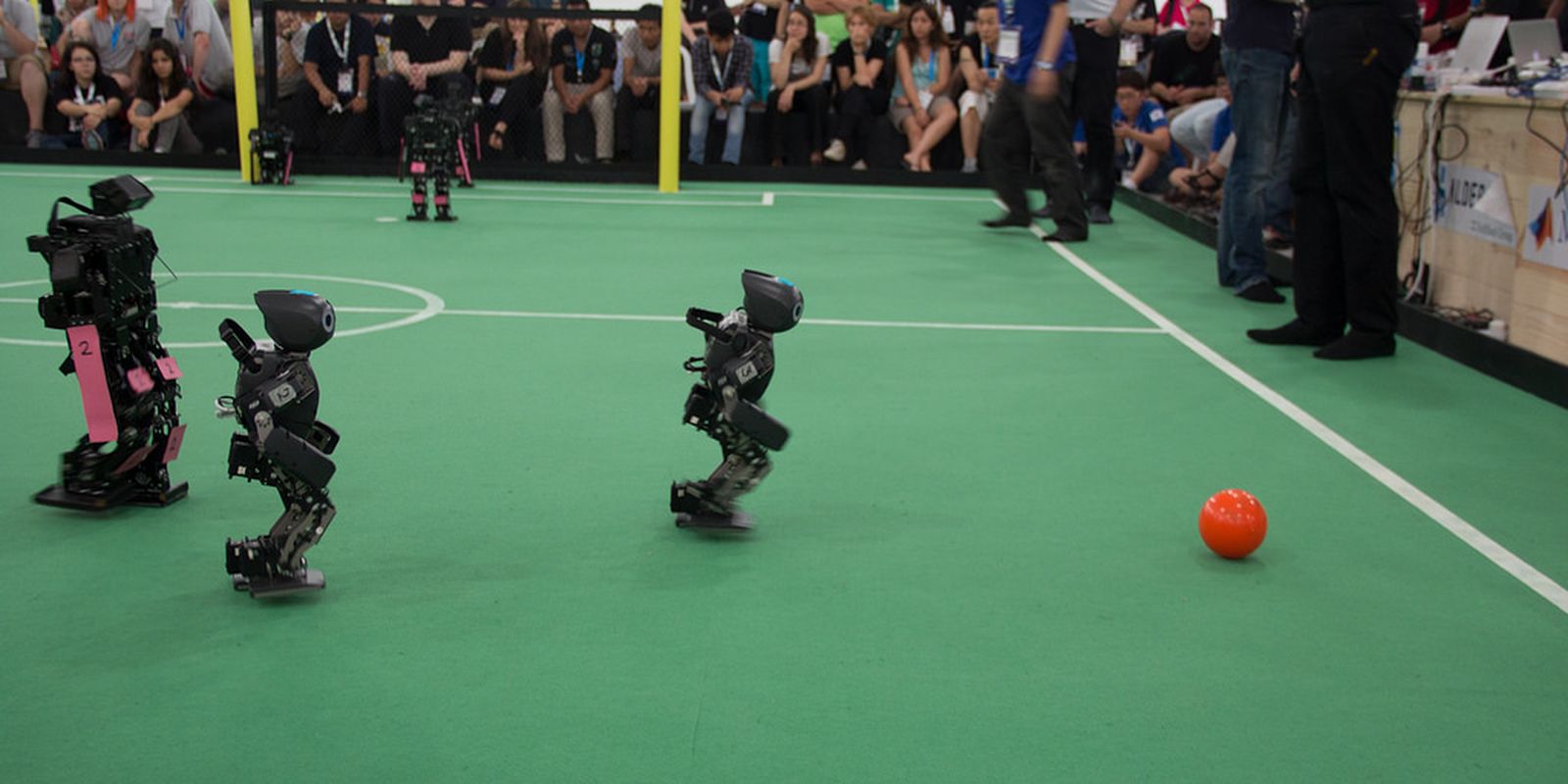 Em Salvador, RoboCup 2025 reúne 1,5 mil competidores de 37 países