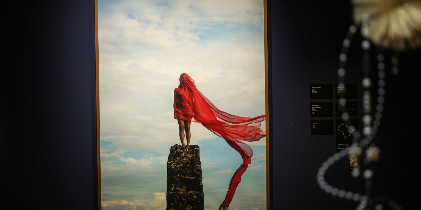 Exposição Alumbramento abre Festival Latinidades em Brasília