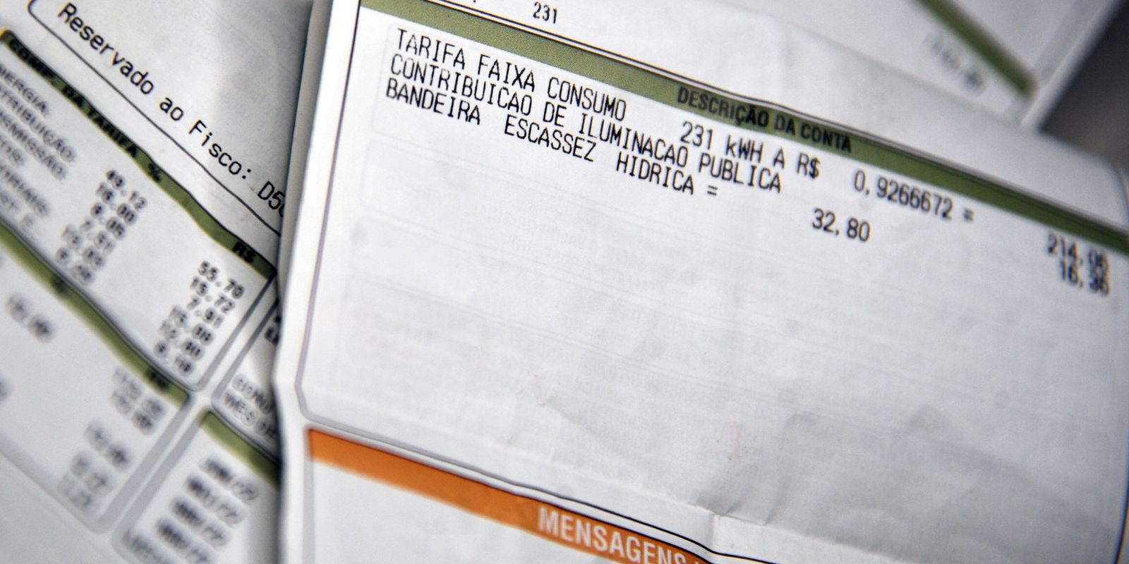 Conta de energia elétrica vai ficar mais cara em agosto