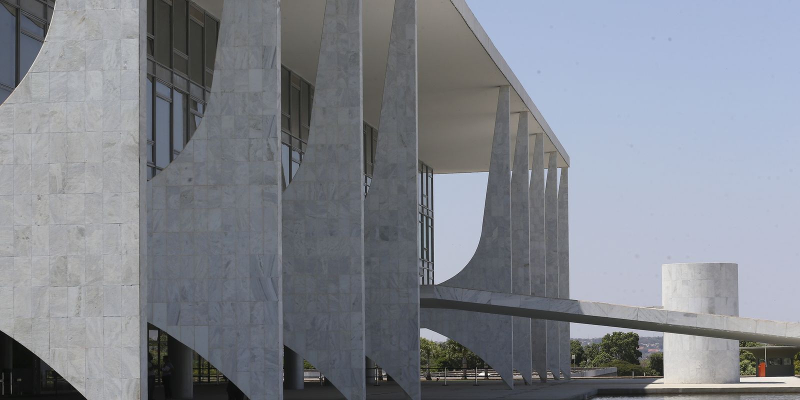 Decreto garante direito ao cuidado como trabalho essencial