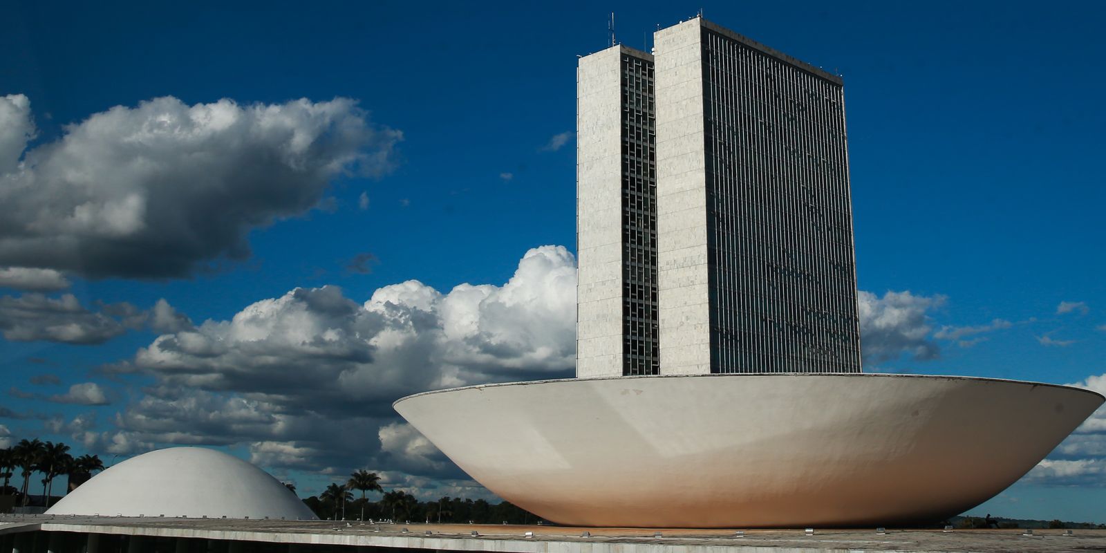 Projeto que amplia isenção do IR deve passar sem alterações na Câmara