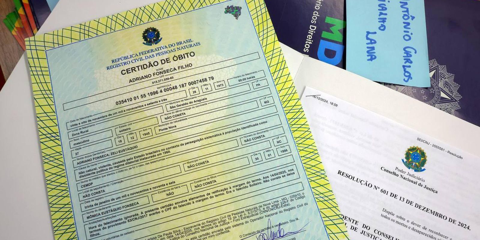 Famílias de 63 vítimas da ditadura recebem atestado de óbito corrigido