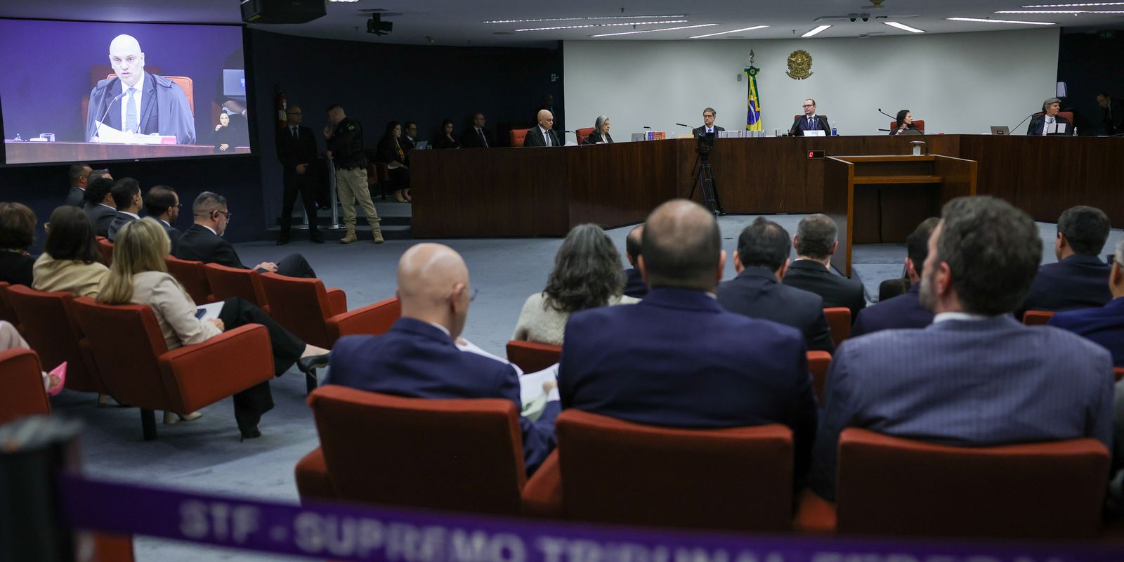 Defesa de Mauro Cid pede manutenção da delação premiada ao STF
